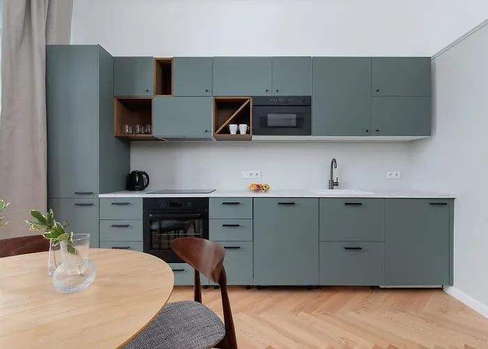 2 - Bedroom With Balcony - Rejtana 10