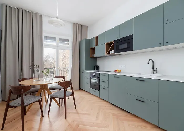 2 - Bedroom With Balcony - Rejtana 10